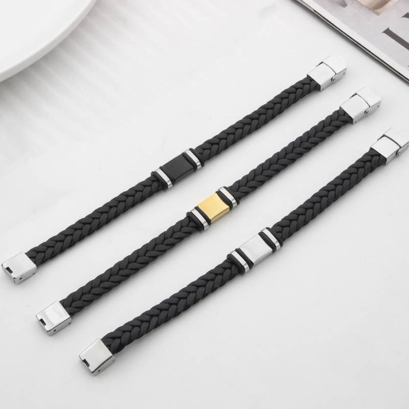 ブレスレットメンズ 編み込み革紐 金具付きブレスレット