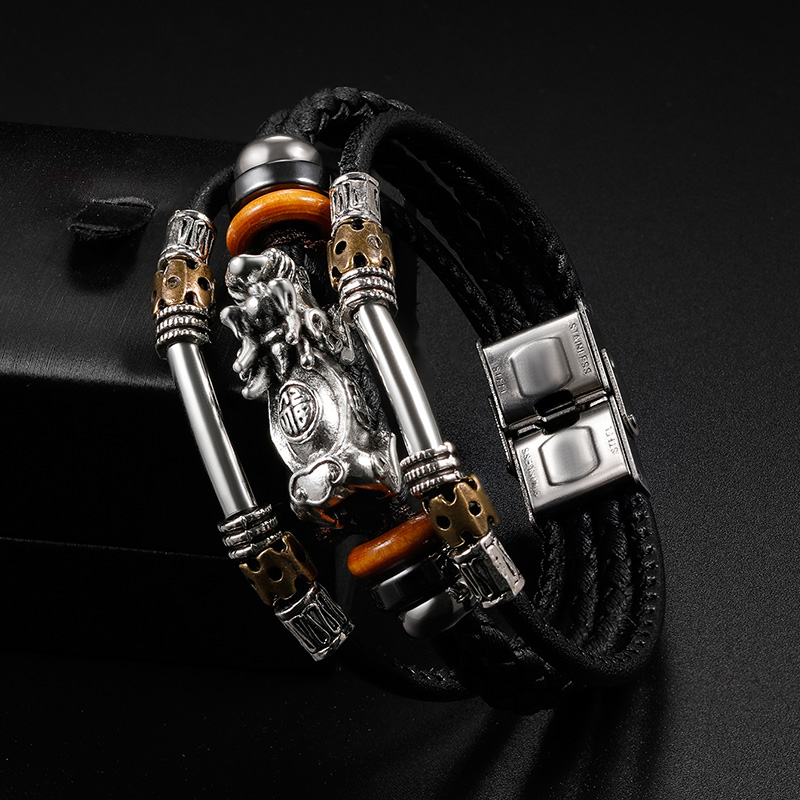 https://fulmo-img-server.com/wriststyle/24fb78e0-bd42-4fbb-ab25-7ee1adfb7816.jpg