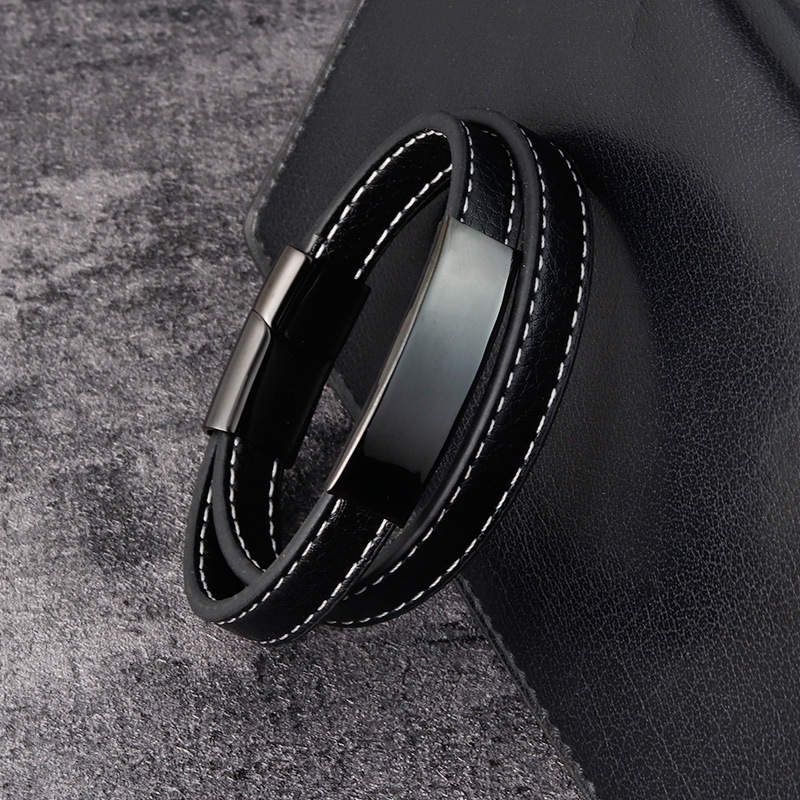 https://fulmo-img-server.com/wriststyle/26af9bf5-c7d6-4371-8f4f-ad6fe74191a5.jpg