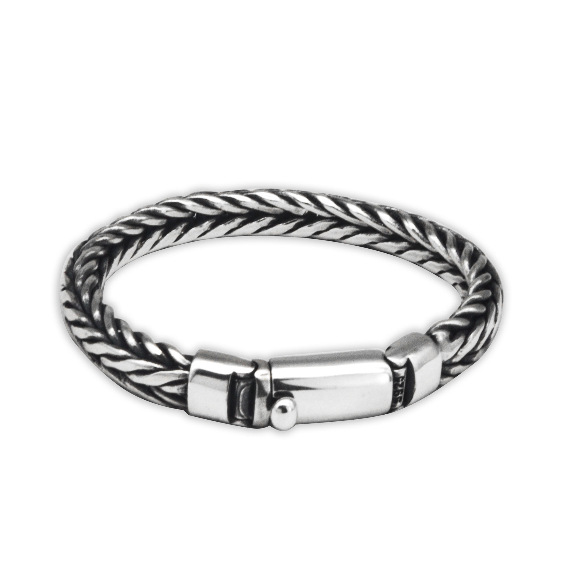 https://fulmo-img-server.com/wriststyle/28afa859-0e4e-4165-af7a-2de331014262.jpg