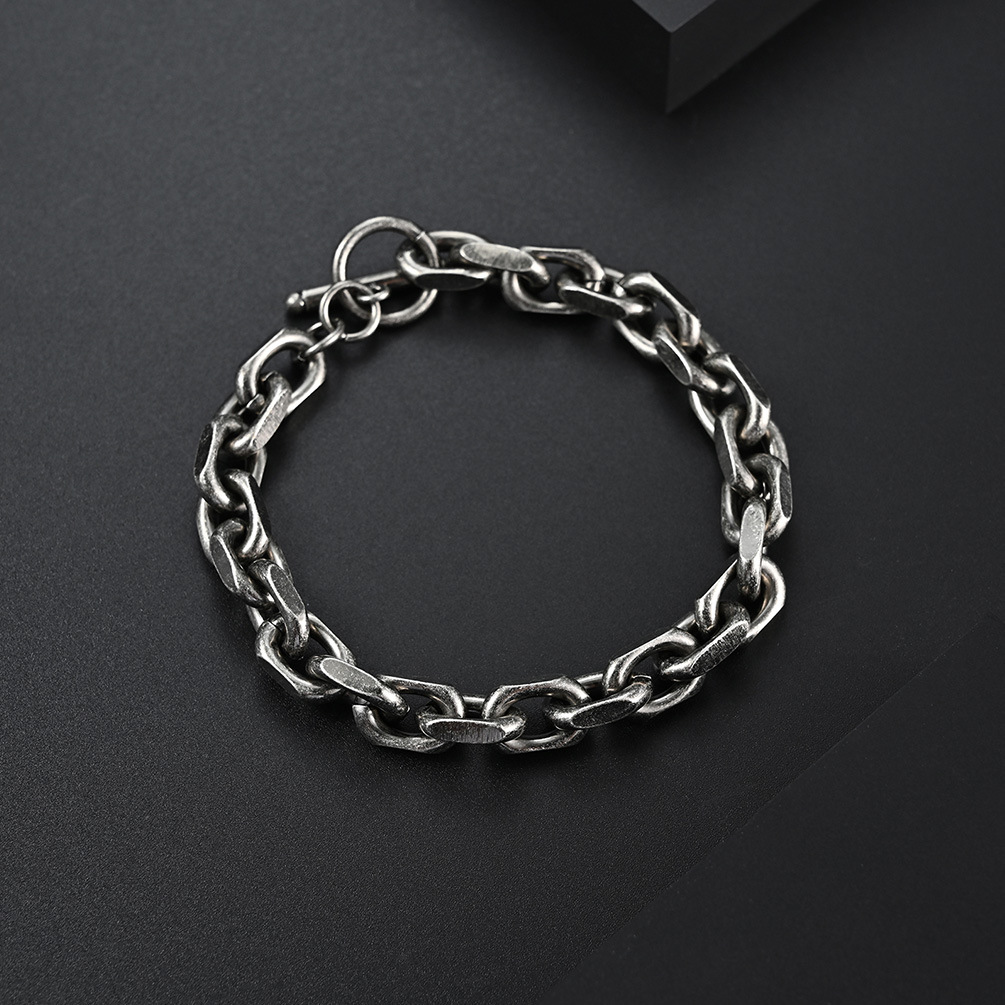 https://fulmo-img-server.com/wriststyle/349aebf6-fb36-43c7-8a71-4846d1f35082.jpg