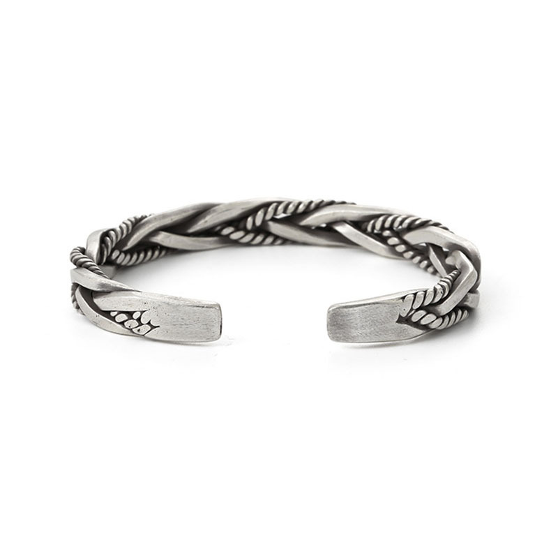 https://fulmo-img-server.com/wriststyle/43fbf515-88f6-4588-98fc-ca910345a5e9.jpg