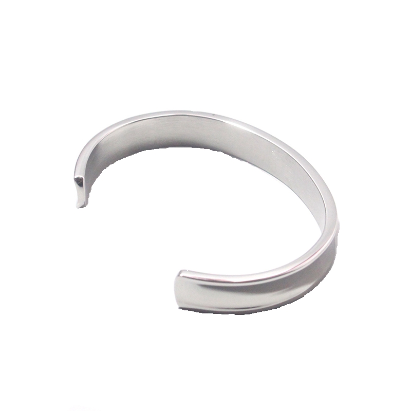 メンズブレスレット 洗練されたシンプル開口式シルバーバングル