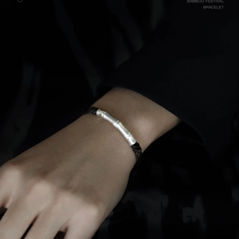 https://fulmo-img-server.com/wriststyle/50567849-250a-4f28-b0c9-57e1b629f505.jpg