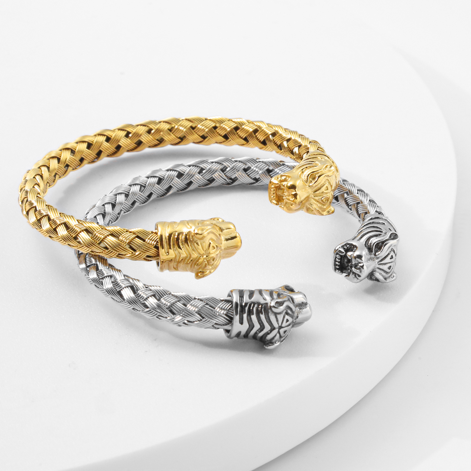 メンズブレスレット 虎頭モチーフ編み込みバングルブレスレット
