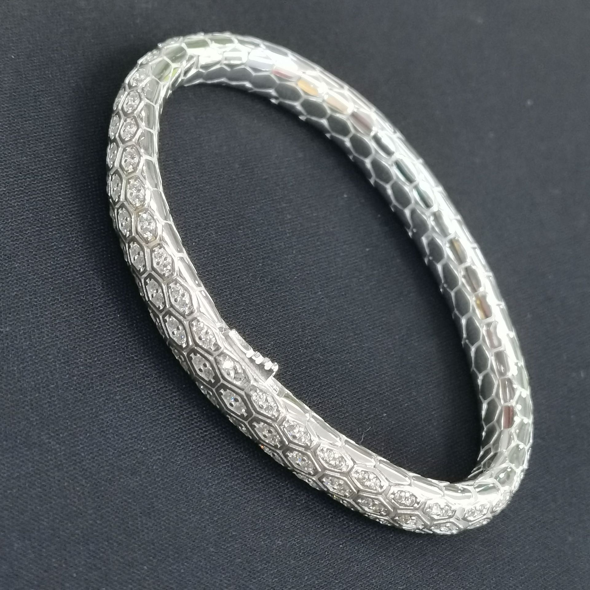 ブレスレットメンズ 六角形模様 細工ブレスレット