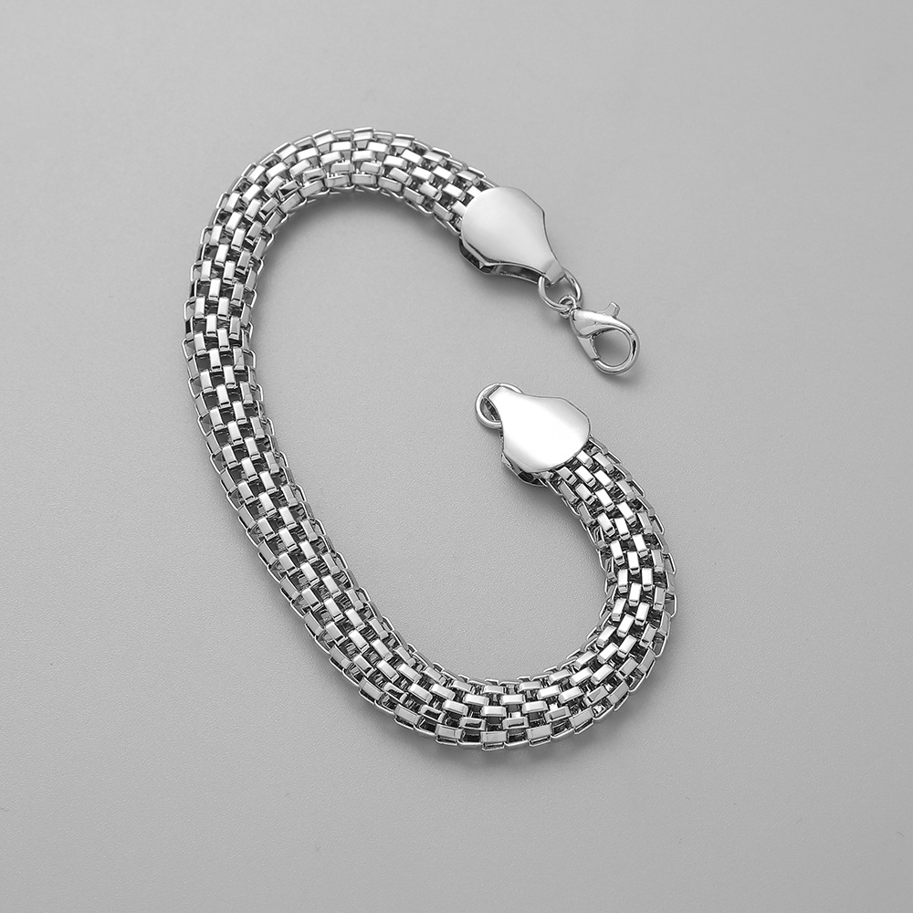 https://fulmo-img-server.com/wriststyle/75eddb87-9dab-46fb-a664-58dfbe49a3dc.jpg