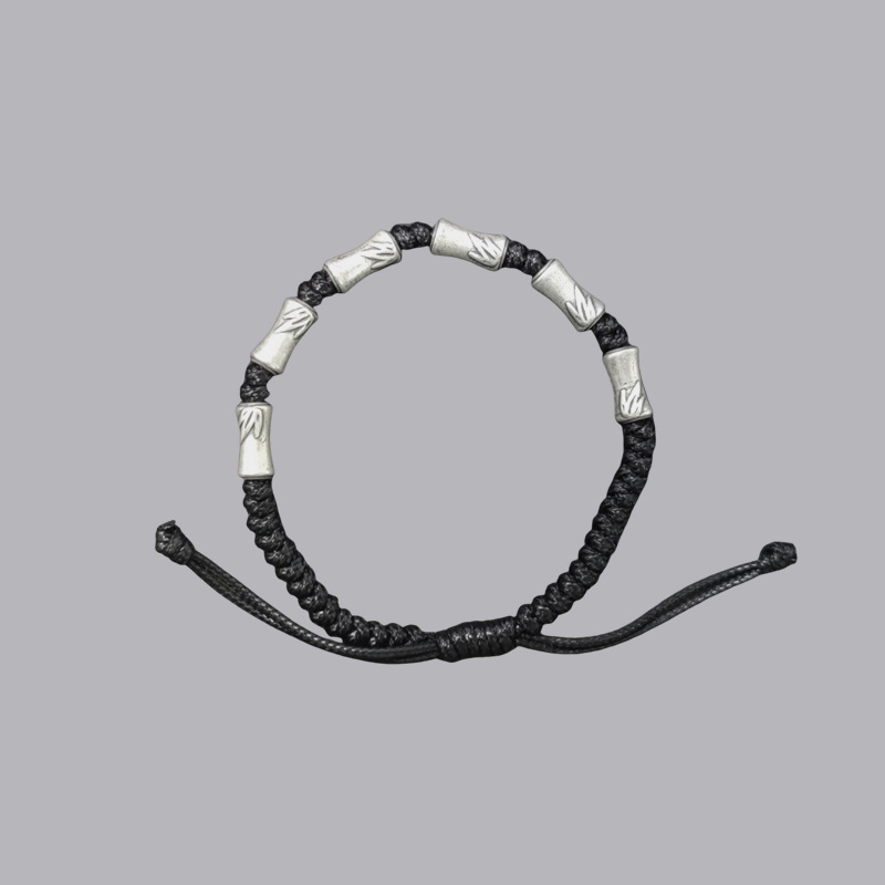 https://fulmo-img-server.com/wriststyle/87f0abe3-ed6d-46d7-ad27-9b26958e191b.jpg
