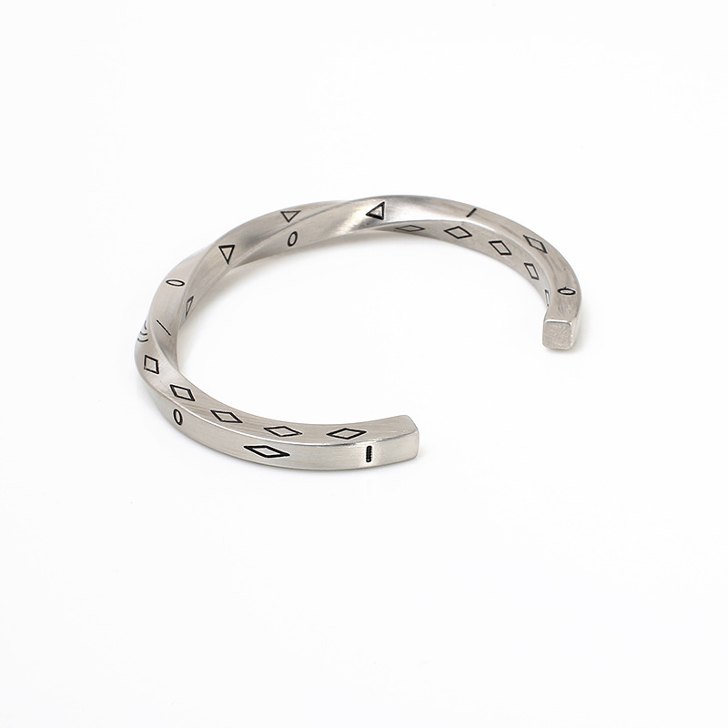 https://fulmo-img-server.com/wriststyle/8b4457dd-e529-4f91-a792-34e1523fa4be.jpg