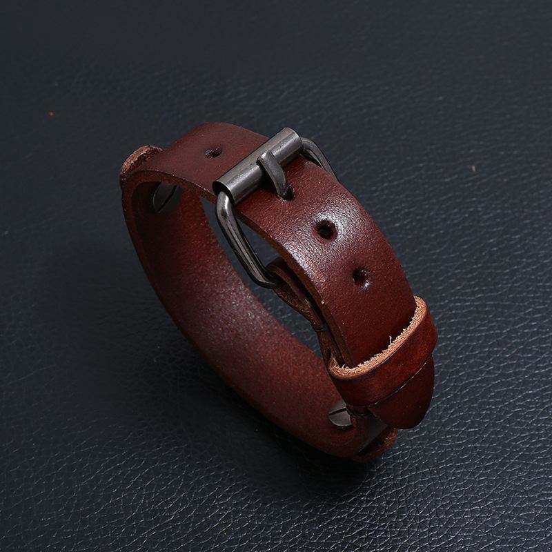 https://fulmo-img-server.com/wriststyle/c5d9673e-f166-42c2-8c2d-0fa45831a98d.jpg