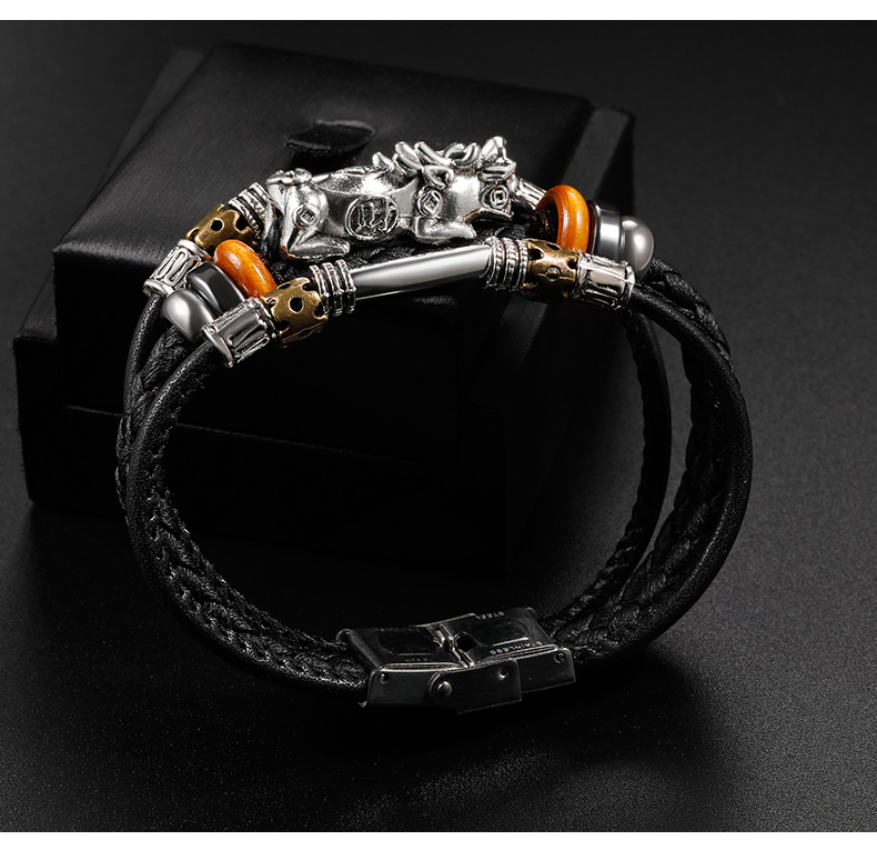 https://fulmo-img-server.com/wriststyle/d09a164f-5c57-4d51-b516-6fa28035a6ac.jpg