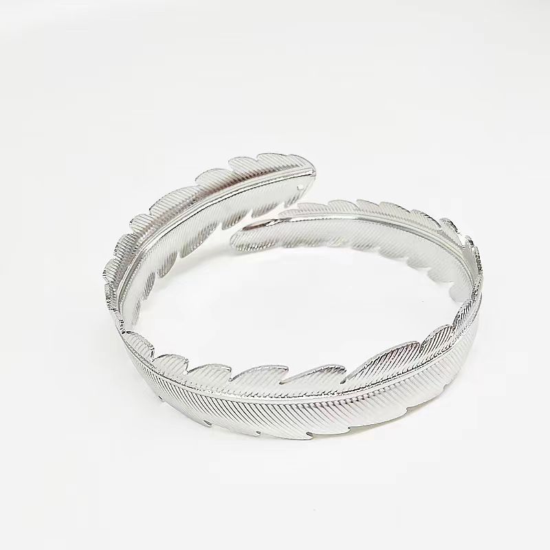 ブレスレットメンズ 四種の洗練腕飾りコレクション