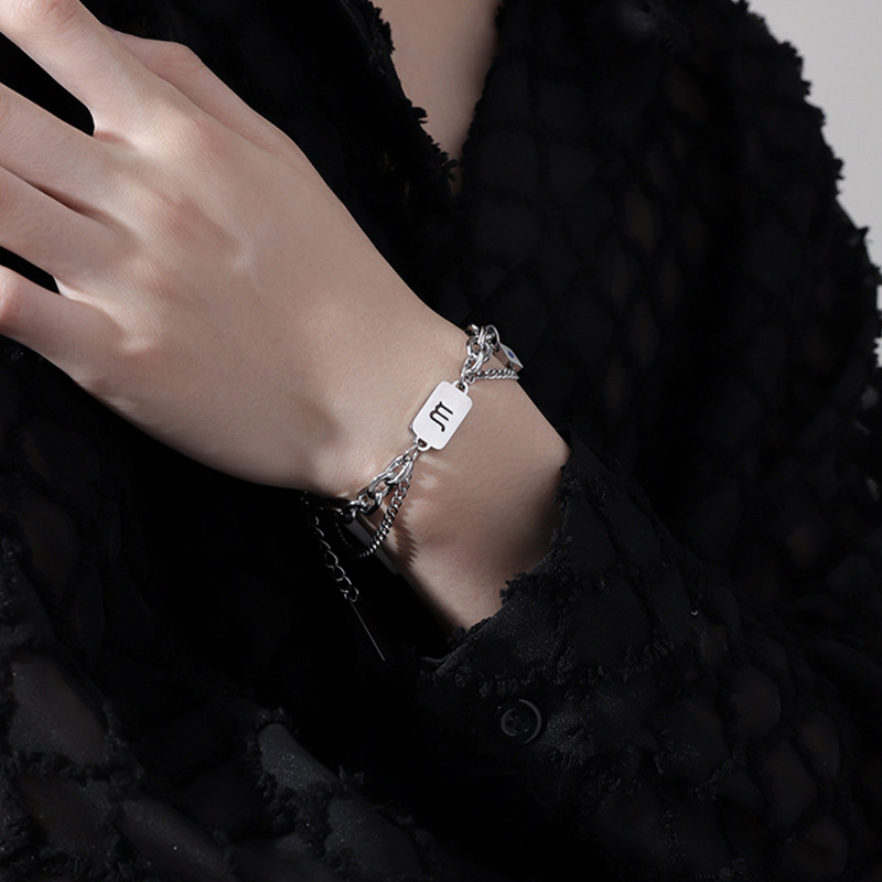 https://fulmo-img-server.com/wriststyle/f19bbb41-5ce9-451b-b6f4-384b0260a5e1.jpg