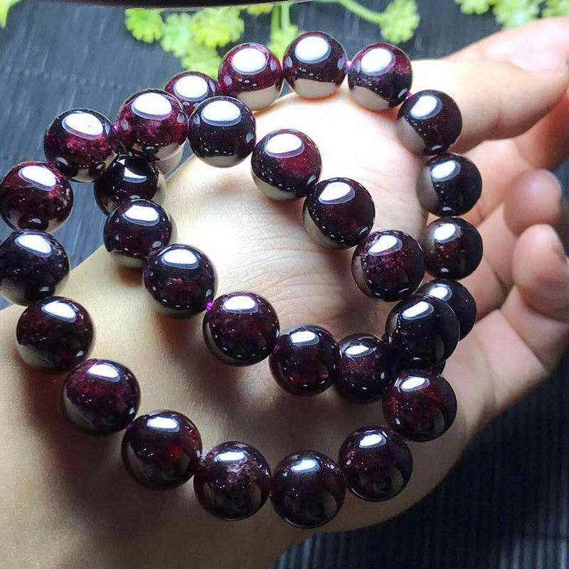 https://fulmo-img-server.com/wriststyle/f4f3de4d-cae2-4db9-bf31-aeae8863422c.jpg