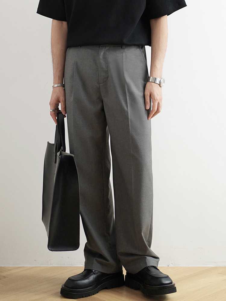 流れるようなシルエットで洗練された印象に！ドレープ ワイド パンツ メンズで上品スタイルが手に入る5選