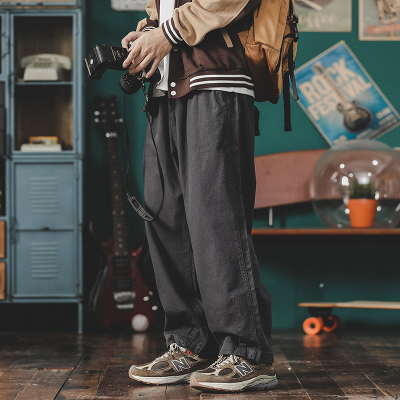 メンズワイドパンツ ゆったり着こなす大人の余裕スラックス