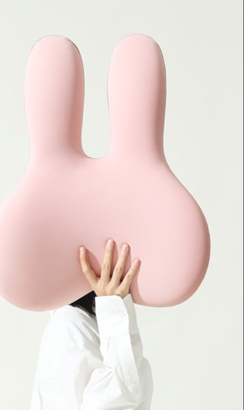 腰痛クッション 床用 うさぎ形腰痛サポートクッション
