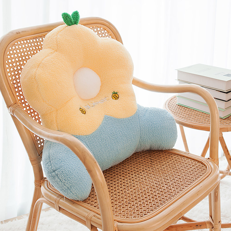 腰痛クッション 椅子用 花形もちもち腰痛サポートクッション