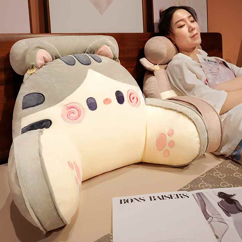 腰痛クッション 床用 ねこ形抱き枕床用腰痛クッション