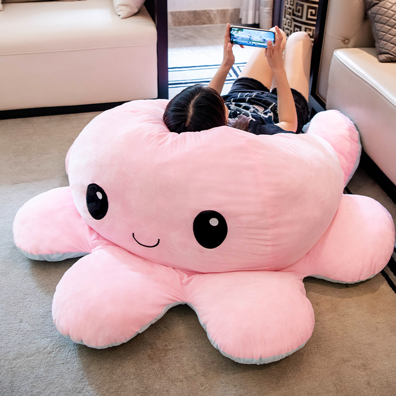 くまぬいぐるみ ふしぎなタコのくつろぎクッション