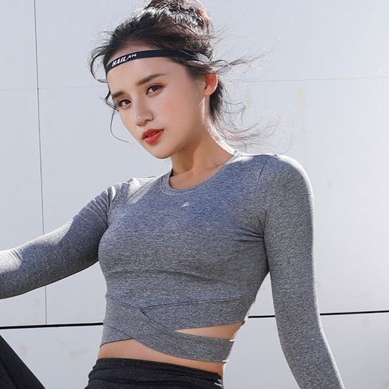 ヨガウェアトップスクロスデザイン長袖ショート丈トップス