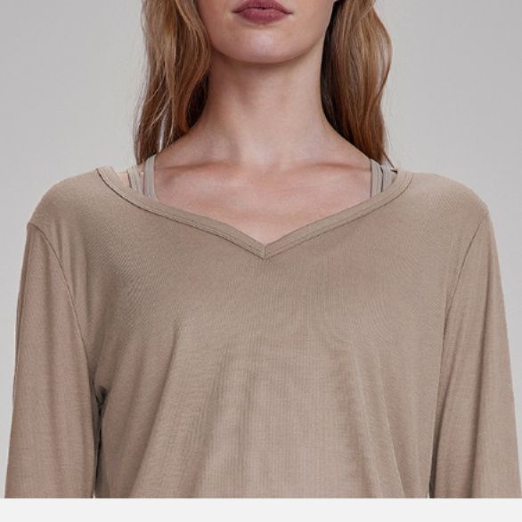 ヨガウェア 優雅桃心領サイドドロスト長袖トップス