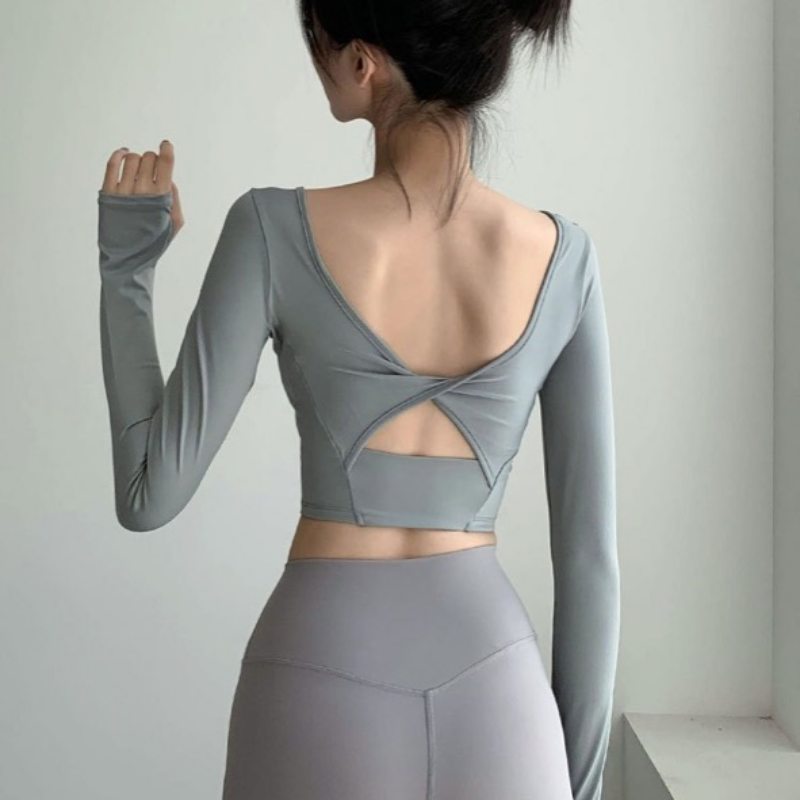 ヨガウェア 背中開きデザイン長袖ヨガトップス