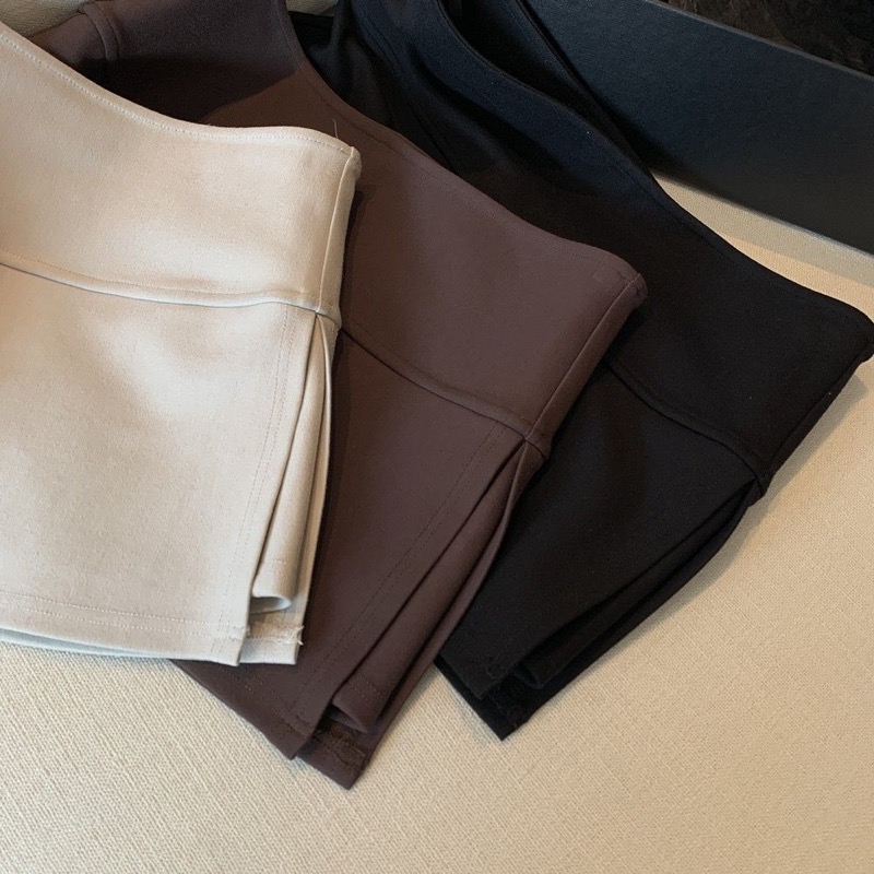 ヨガウェア ハイウエストスリット入りミニスカート