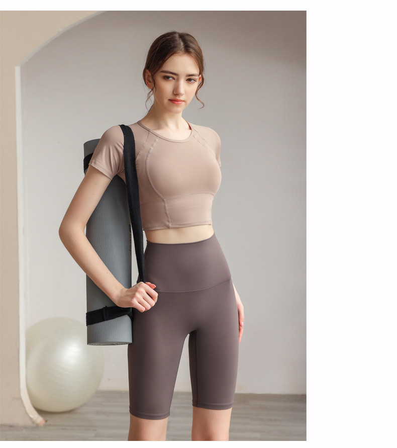 ヨガウェア 半袖ショート丈ラウンドネック吸汗速乾トップス