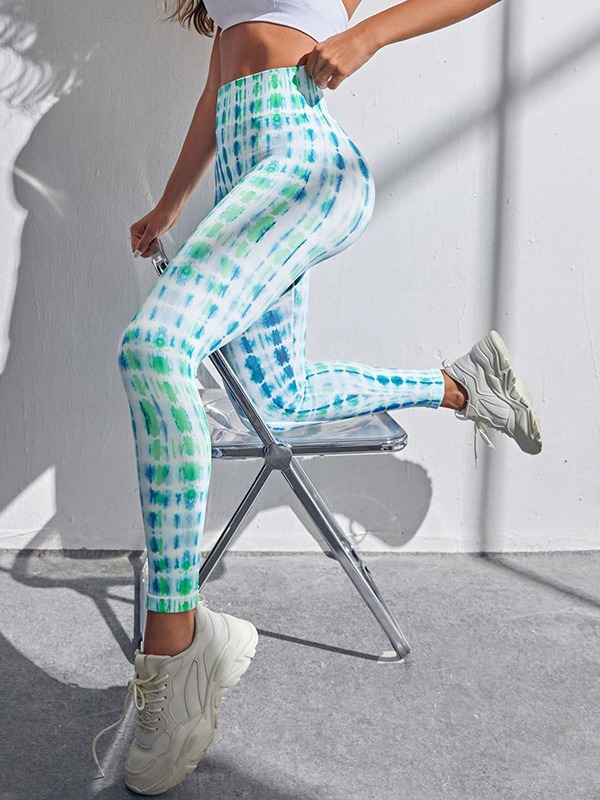 ヨガウェア 虹色グラデーション絞り染め風レギンス