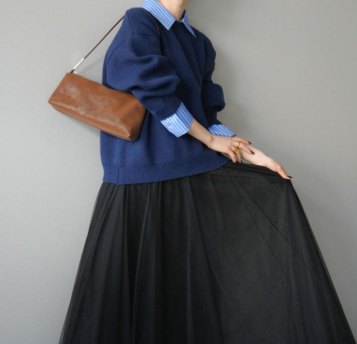 40代ファッション 大人上品ニットプルオーバーとチュールスカートセット