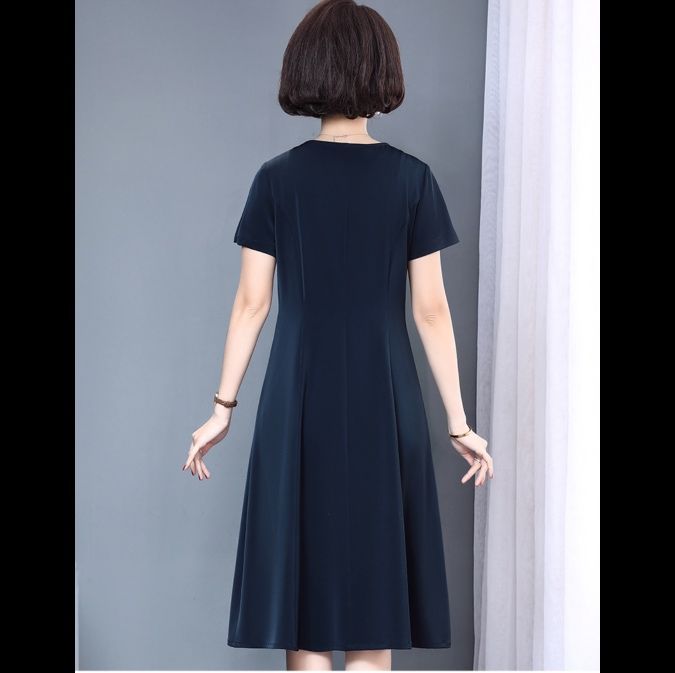 40代ファッション 上品パイピングVネックワンピース