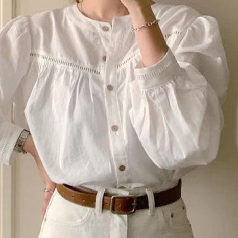 40代ファッション 白色長袖刺繍ブラウス丸首レース切替上品トップス