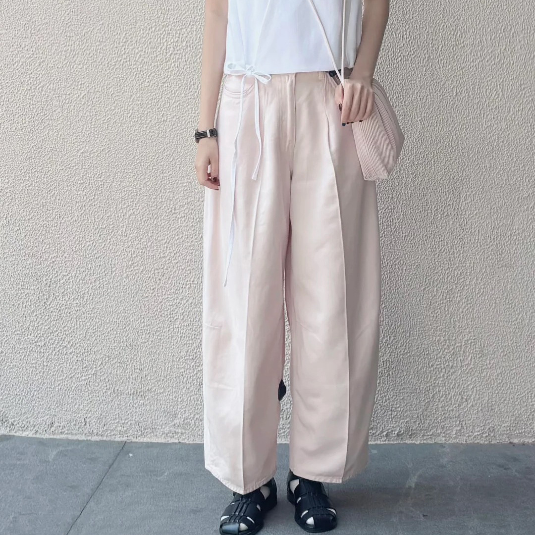 40代ファッション 紐付きワイドシルエットパンツ