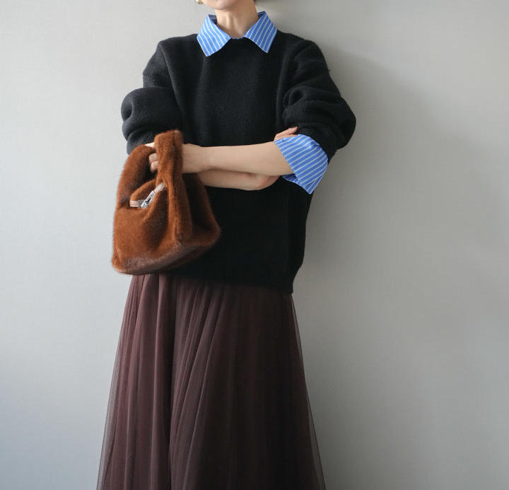 40代ファッション 大人上品ニットプルオーバーとチュールスカートセット