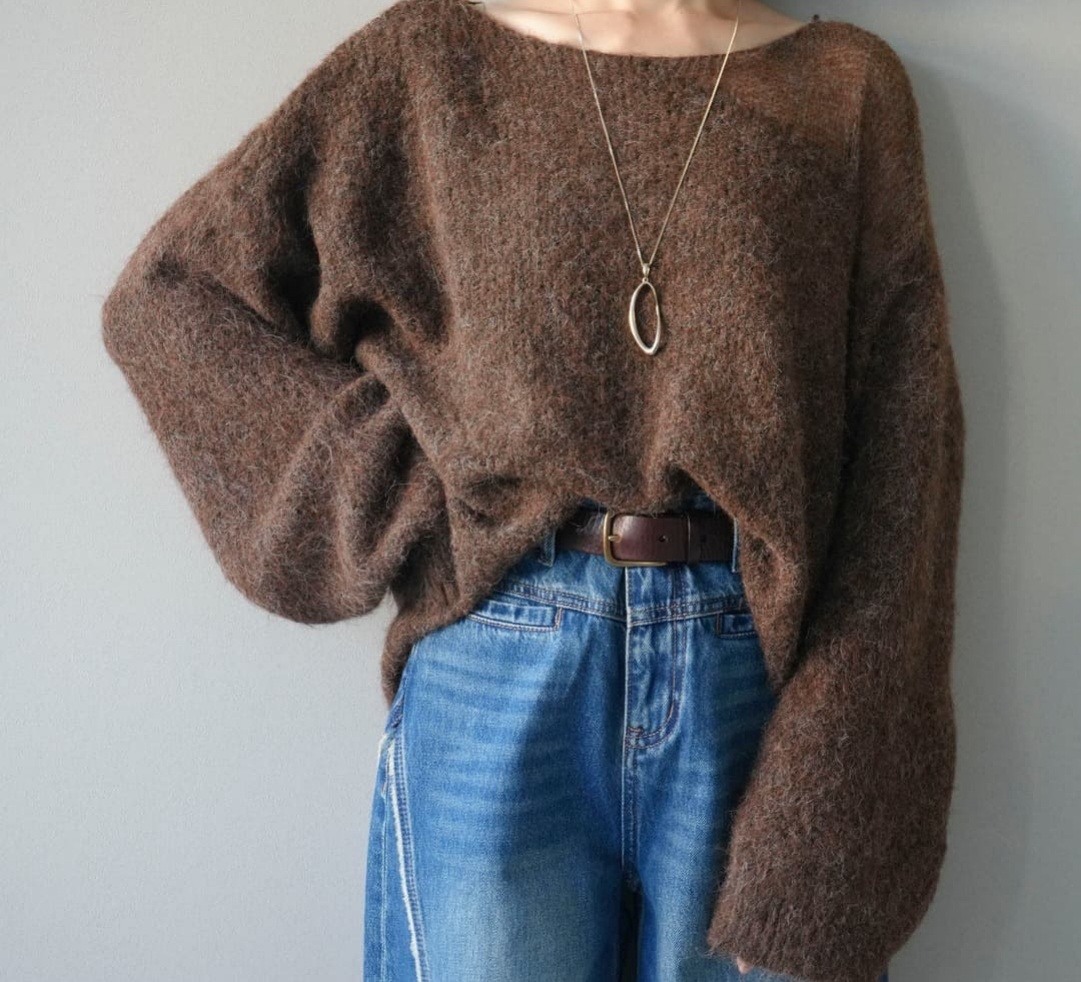 40代ファッション 大人女性のゆったりニットセーター