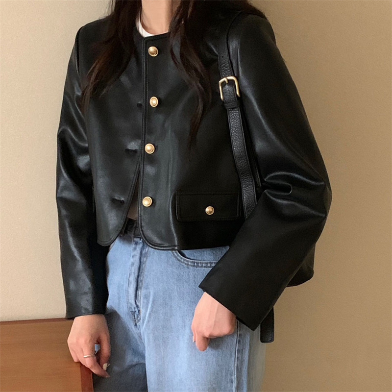 40代ファッション 2025秋冬新作 合成皮革ショート丈ジャケット 長袖アウター