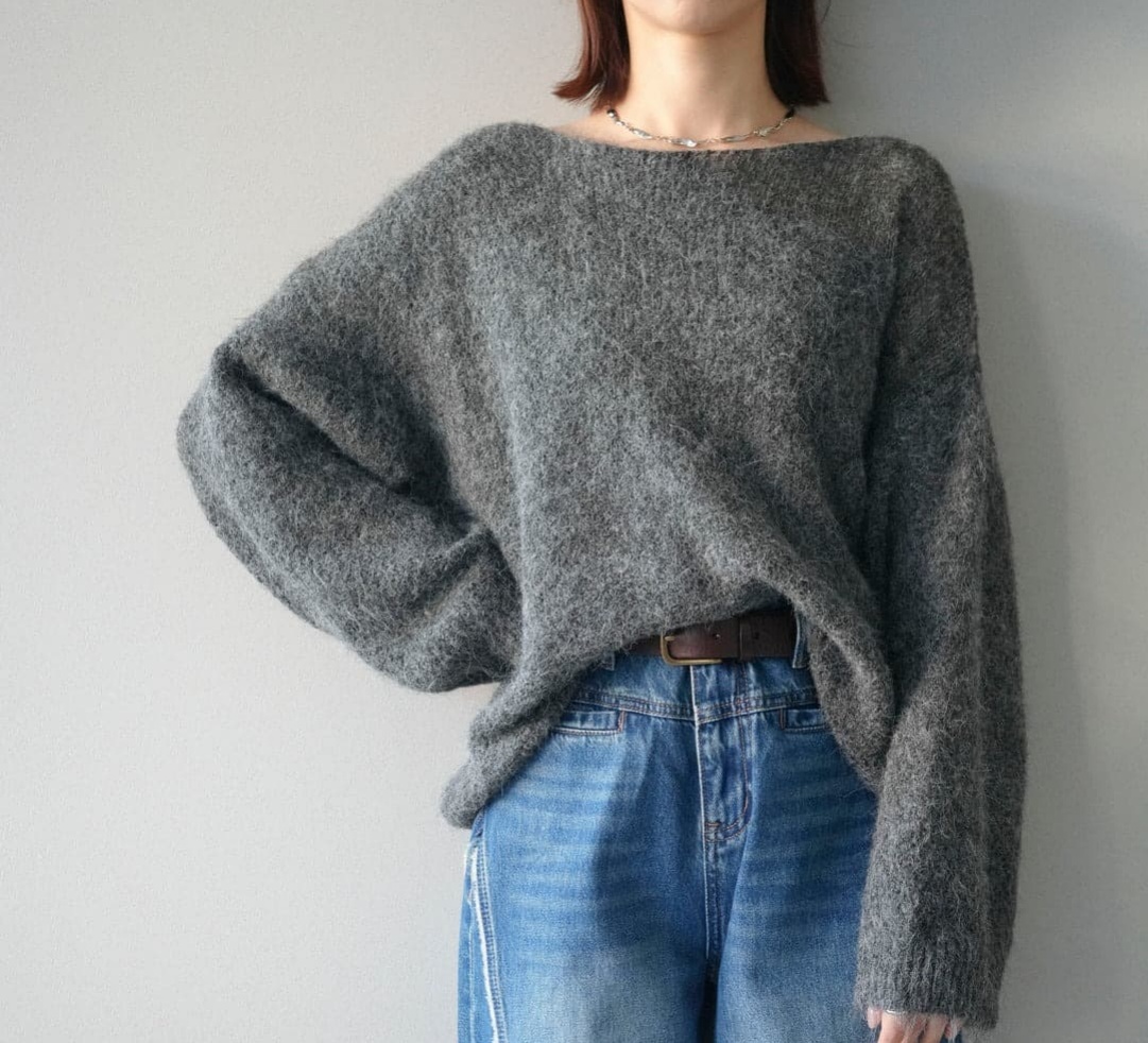 40代ファッション 大人女性のゆったりニットセーター
