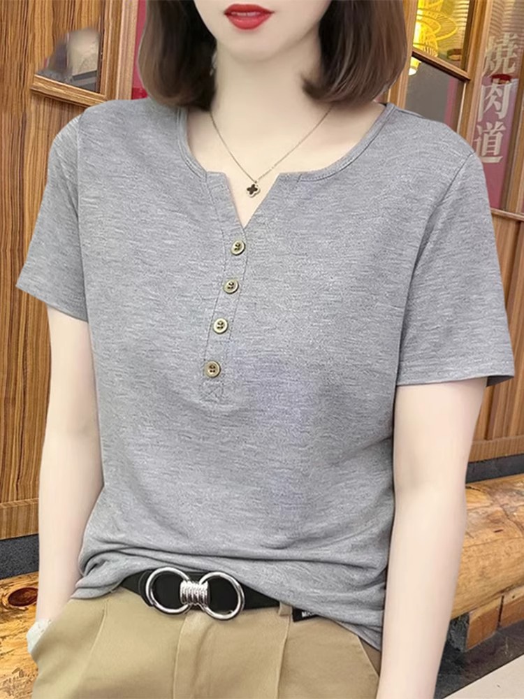 40代ファッション 優美ヘンリーネックTシャツ