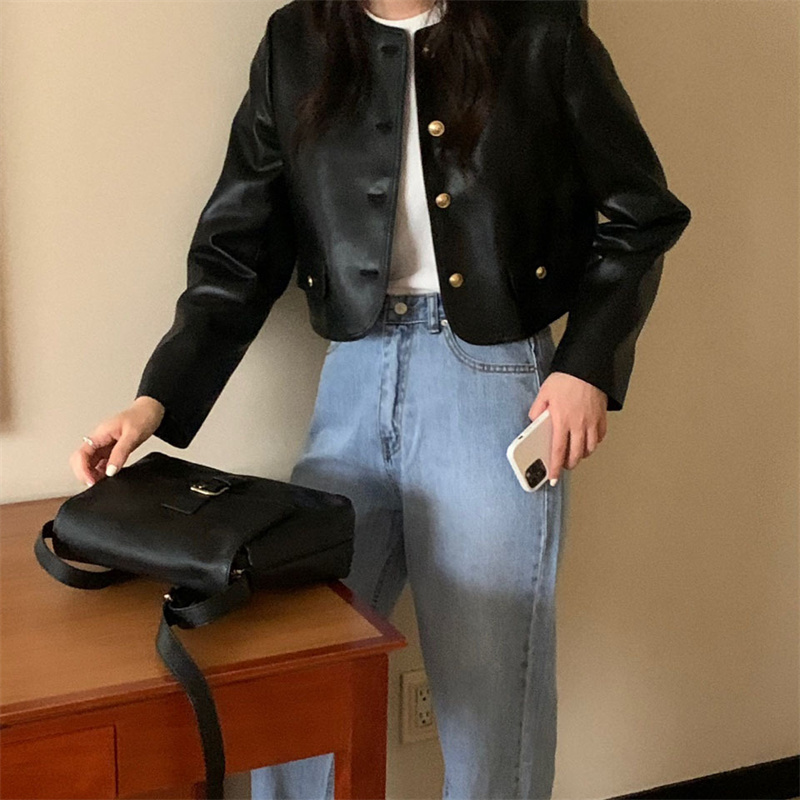 40代ファッション 2025秋冬新作 合成皮革ショート丈ジャケット 長袖アウター
