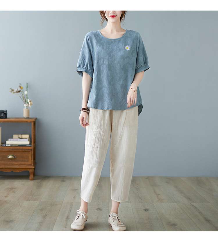 40代ファッション レディース ゆったりデザイン 花刺繍入り半袖Tシャツ