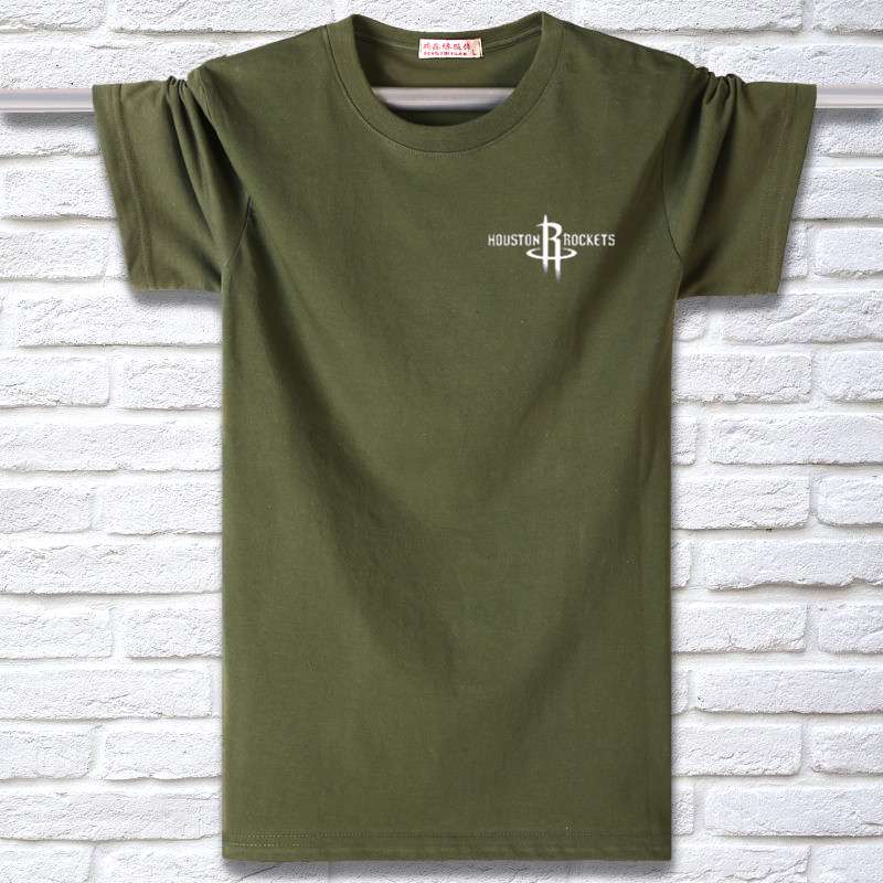 40代ファッション レディース この画像はドレスではなく、Tシャツの画像です。ドレスに関するや説明を作成することは適切ではありません。