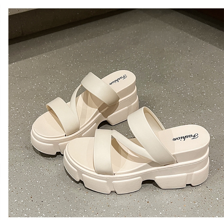 厚底 クロスストラップ厚底サンダル