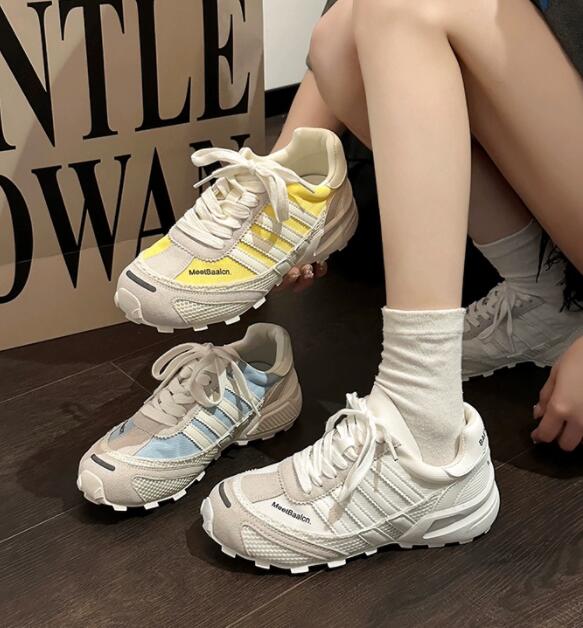 厚底スニーカー レディース メッシュ通気性運動靴