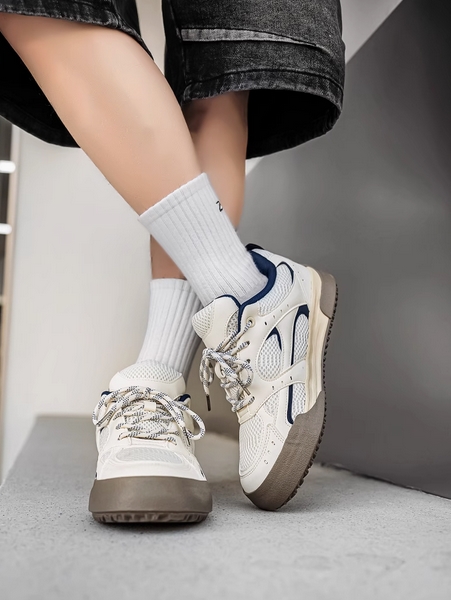 厚底スポーツシューズ メンズ運動靴 ローカット