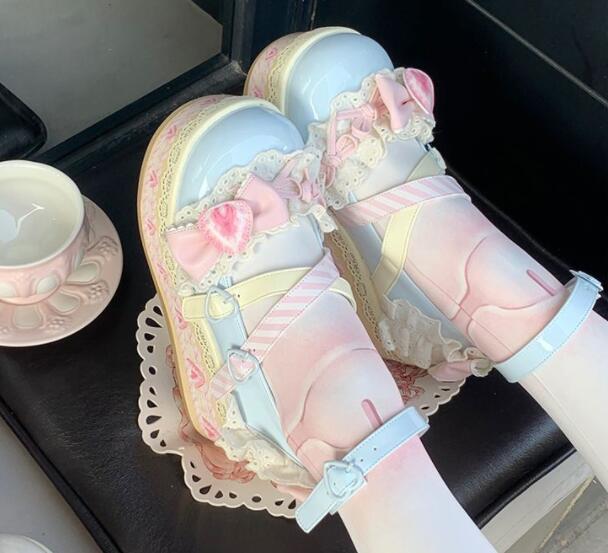 【ロマンティック】薔薇装飾ロリータ厚底パンプス（秋冬・お出かけ用）