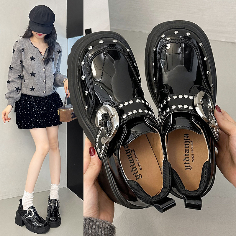 厚底 【スタッズベルトデザイン × 脚長効果 × モード系】厚底ローファー