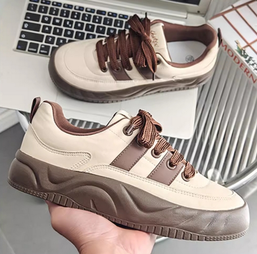 厚底スポーツシューズ メンズ運動靴 ローカット