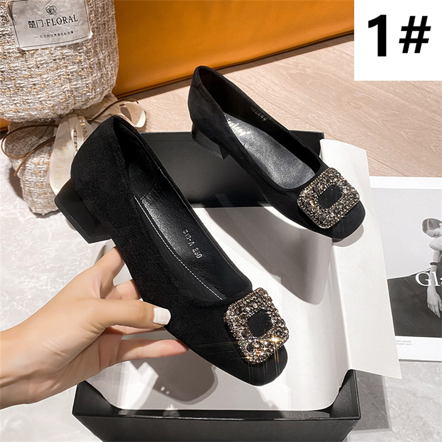 【華やかシルエット】ラインストーン厚底パンプス（3cm・スクエアトゥ・春秋）