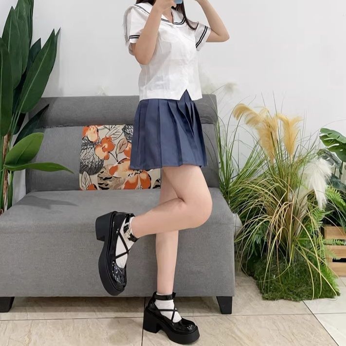 厚底 アンクルベルト付きクロスストラップ厚底パンプス